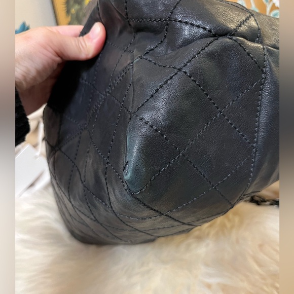 Authentic Chanel Coco Cabas tote bag - Picture 7 of 16